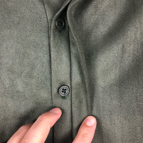 Kerisma Olive Faux Suede Hi Lo Sleeveless Shirt - Picture 4 of 8